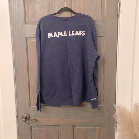 Mitchell & Ness Toronto Maple Leafs Crew Neck - Picture 2 of 5